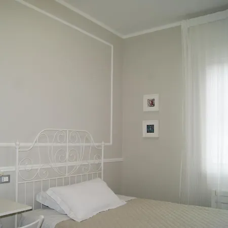 La Dama Room&breakfast 3* Russi