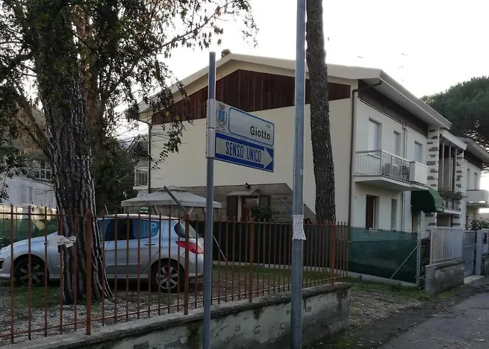 La Dama Room&breakfast 3*