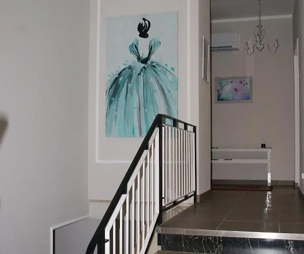 Alojamento de Acomodação e Pequeno-almoço La Dama Room&breakfast