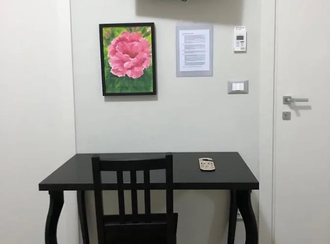 La Dama Room&breakfast Alojamento de Acomodação e Pequeno-almoço Russi