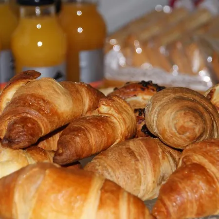 Bed & Breakfast La Dama Room&breakfast 3*