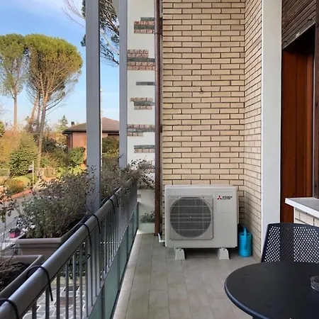 ベッド・アンド・ブレックファスト La Dama Room&breakfast 3*