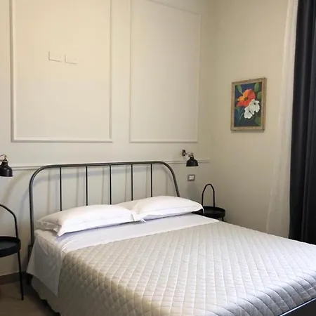 La Dama Room&breakfast 3* ルッシ