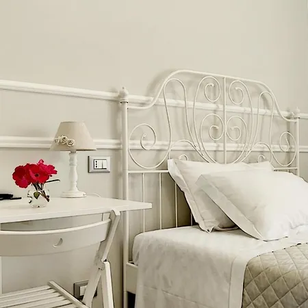 Bed & Breakfast La Dama Room&breakfast 3*