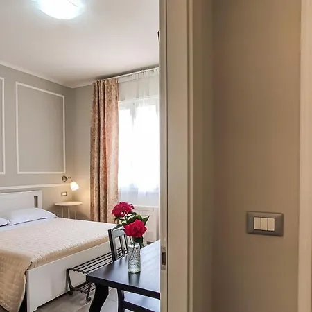 La Dama Room&breakfast ベッド・アンド・ブレックファスト ルッシ