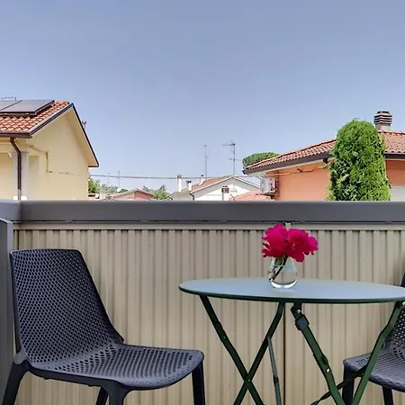 La Dama Room&breakfast ベッド・アンド・ブレックファスト ルッシ