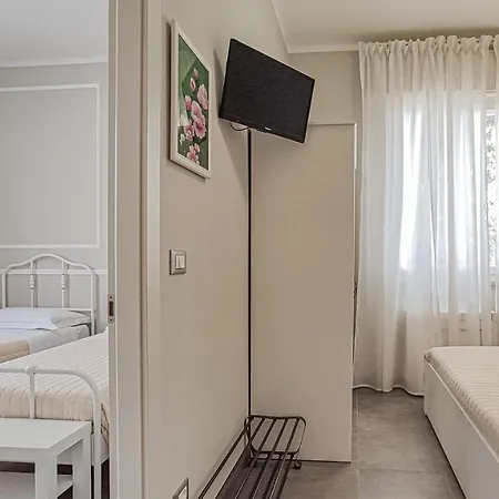 La Dama Room&breakfast 3*