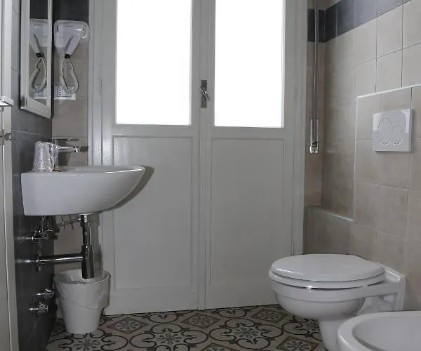 La Dama Room&breakfast Couette-café 3*