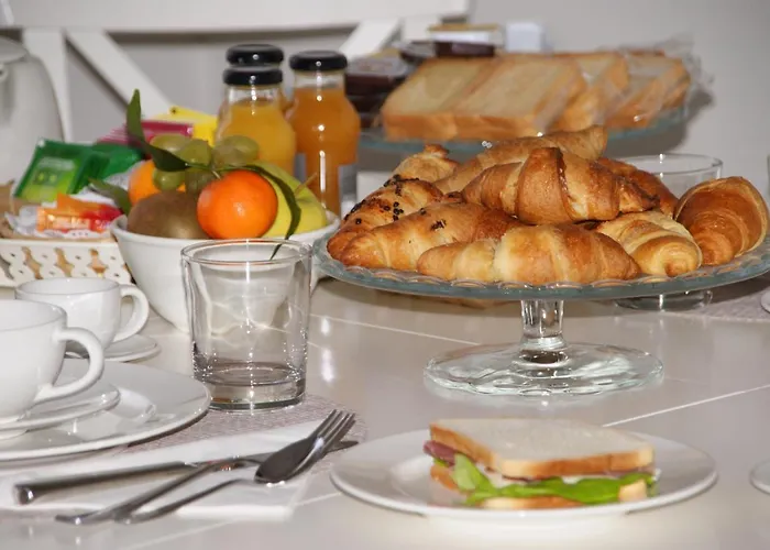 Couette-café La Dama Room&breakfast Russi